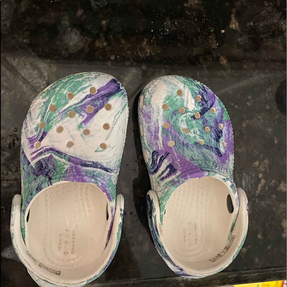 Crocs kids size 6